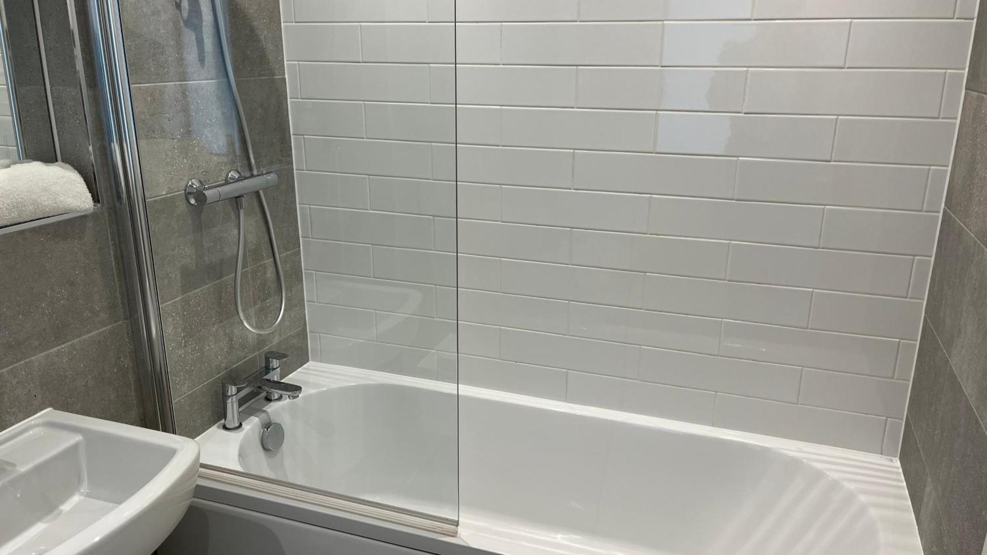 New Build 1 Bedroom Apartment, Jewellery Quarter バーミンガム エクステリア 写真